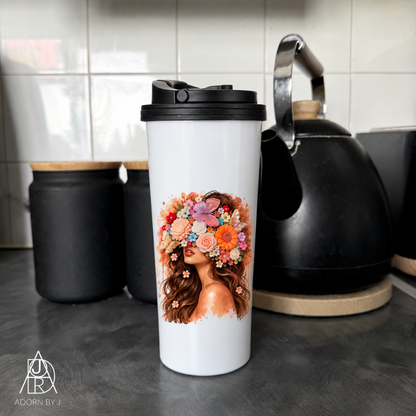 Taza de café con diseño floral
